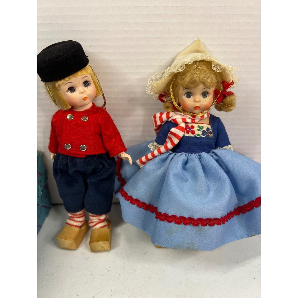 Vintage Madame Alexander Netherlands Boy 577 and Girl 591 Dolls with Boxes
